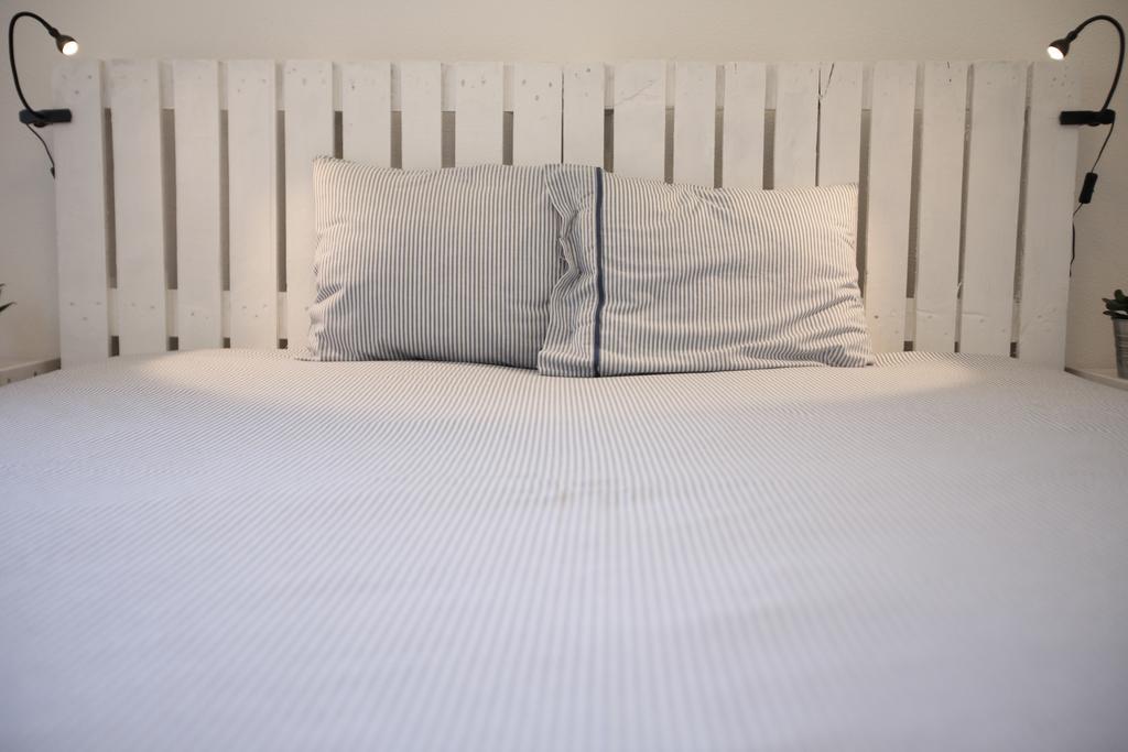 Moka Surfhouse Hostel Ericeira Δωμάτιο φωτογραφία